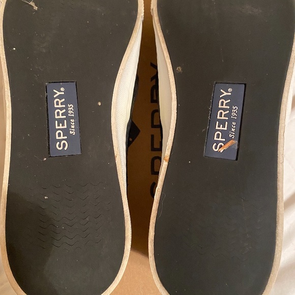 Shoes - Picture 2 of 3